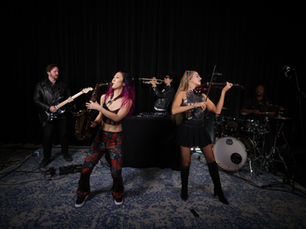 DJ + Band for Hire in Los Angeles: What You Should Know