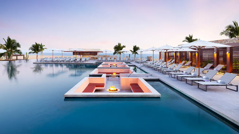 Hotel-Review-Hard-Rock-Hotel-Los-Cabos.webp