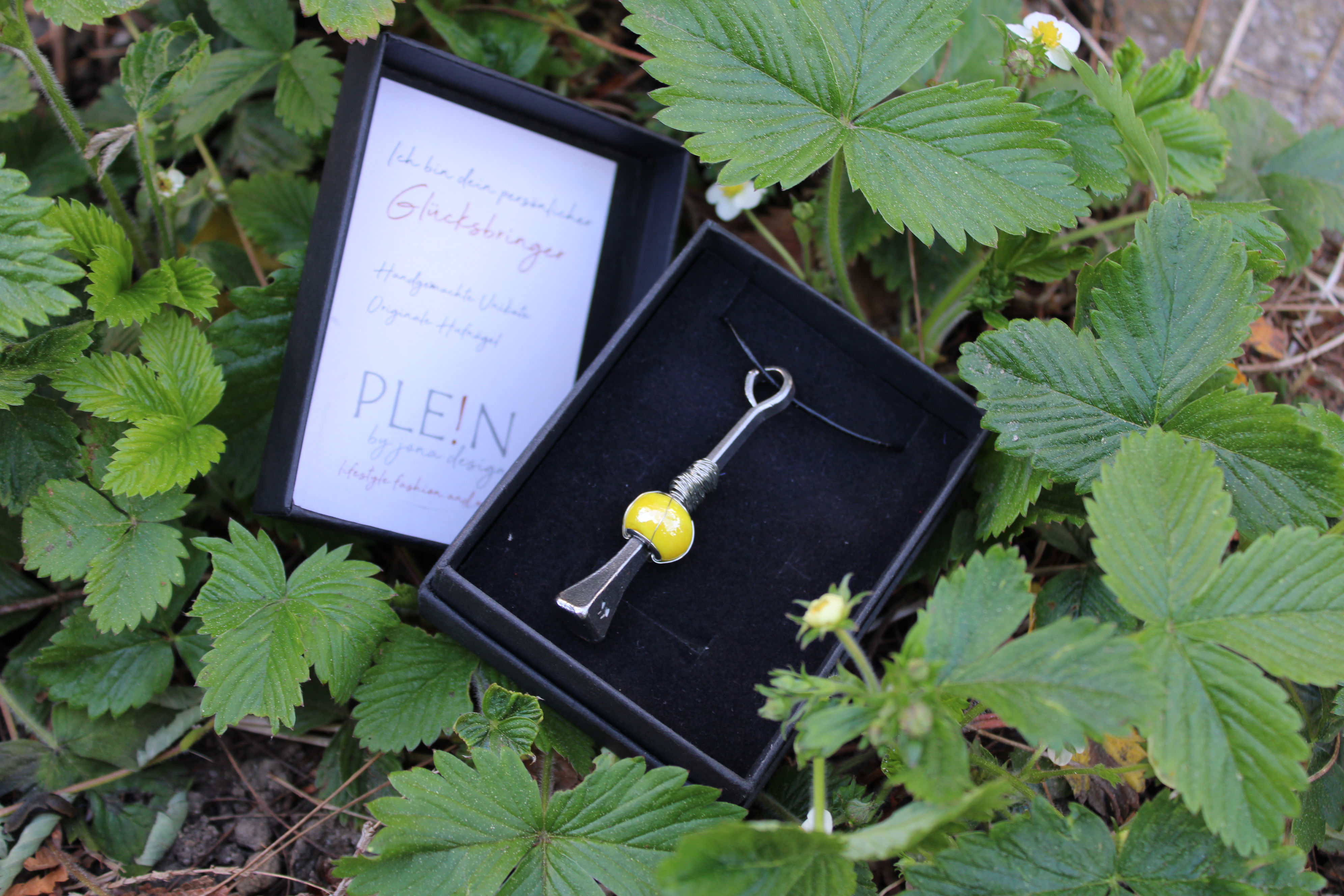 Glücksanhänger "Gelbe Kugel"