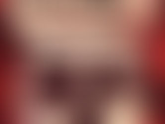 From a near-fatal car crash to 'The Toronto Chicken Incident' - hear all about it in my chat with the original roadie for the Alice Cooper Group, Mike Allen! 