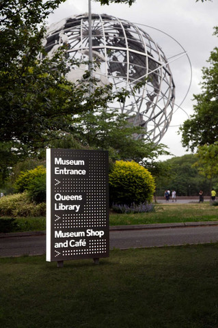 queens-signage-853x1280.jpeg