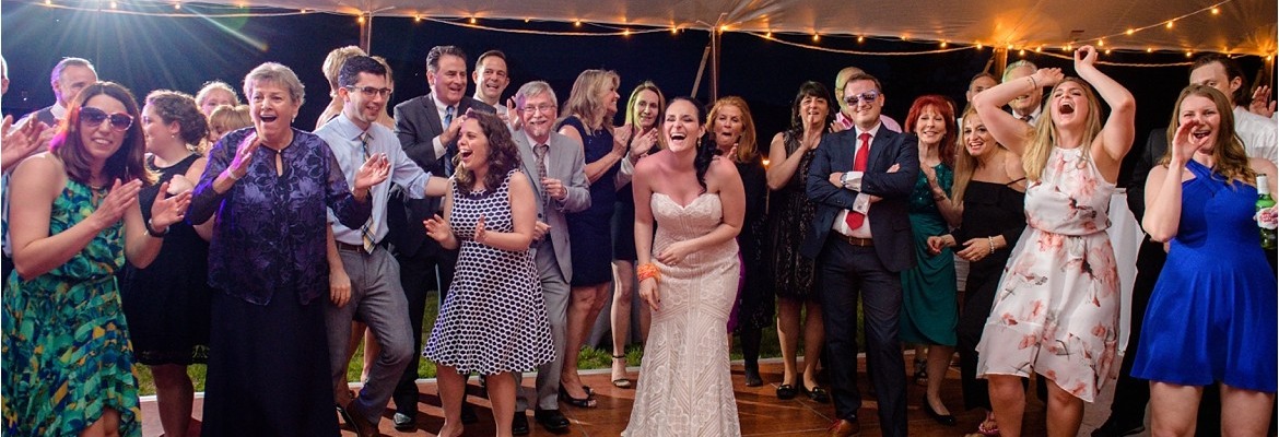 5 Songs You Need To Pick With Your Wedding Dj