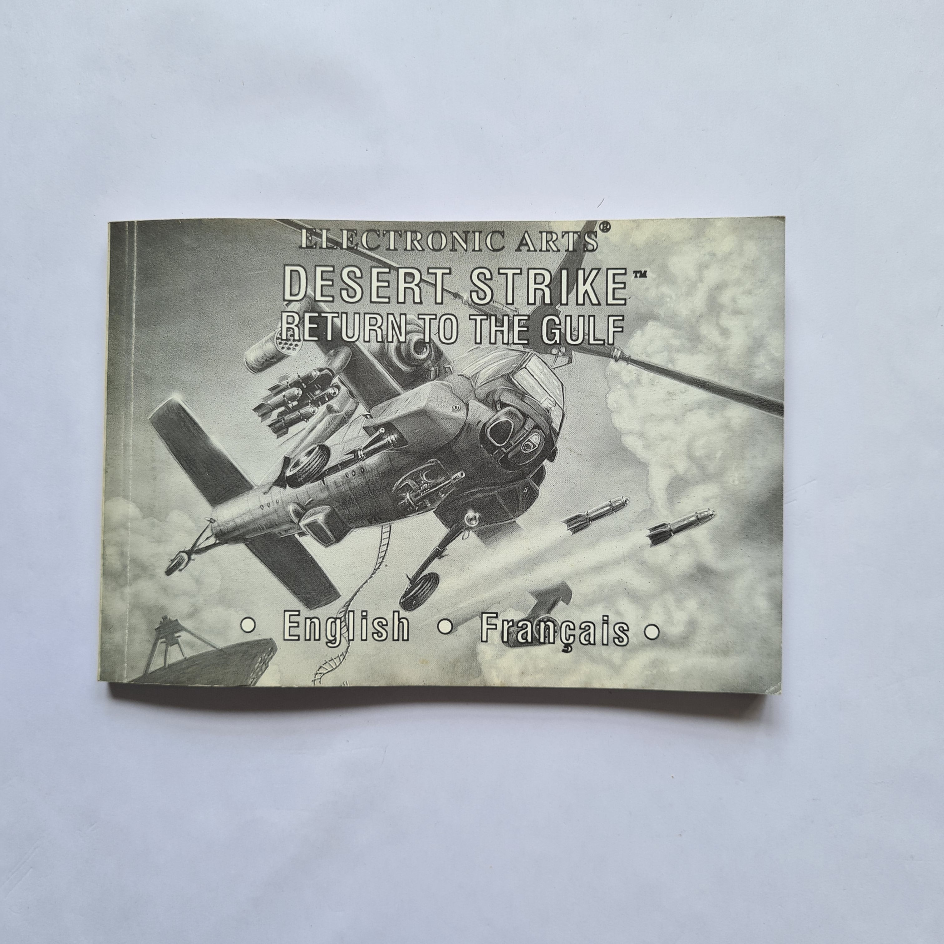Desert 🏜 Strike Return to the Gulf Sega Mega Drive Instruction booklet,used 