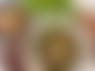 Smashad gurksallad med linsgroddar