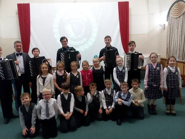 b8dbb7_e6a839c563d342658e7d7281d66c8ed1~mv2_d_3264_2448_s_4_2