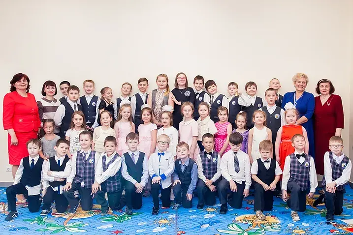 b8dbb7_27c46d9aa33f420e85a7570b69fd8570~mv2 (1)