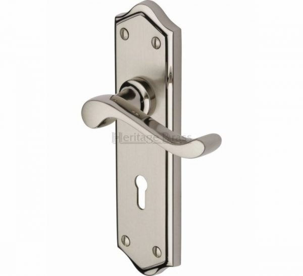 Heritage Brass Buckingham Door Handle on Plate (Set) Mercury