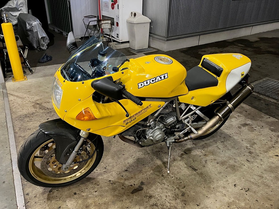 DUCATI　900SS
