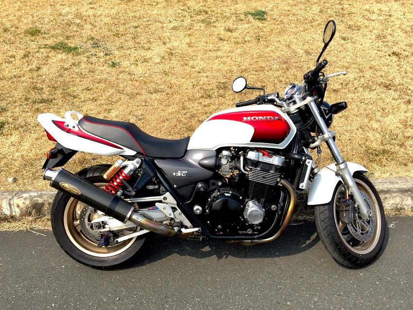cb1300_y