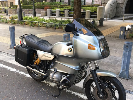 BMW R100RS