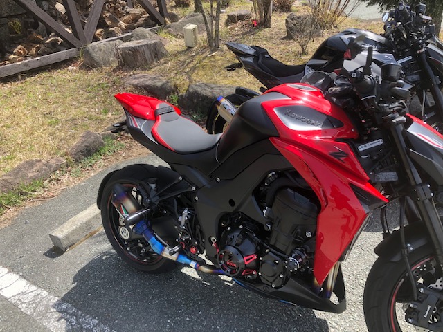 z1000_k