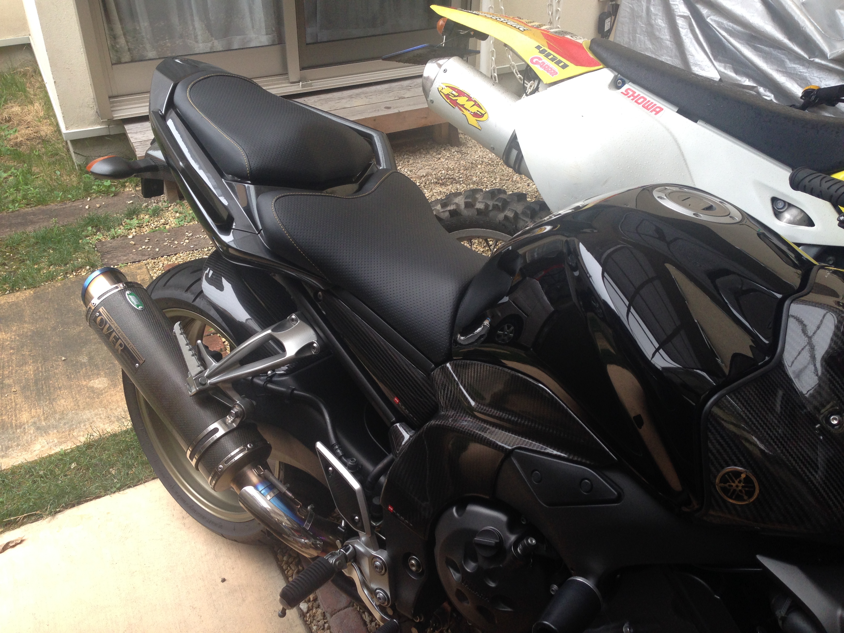 fz1_a