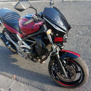 SUZUKI SV650