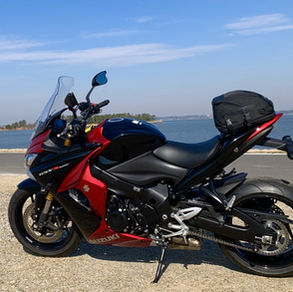 SUZUKI GSX-S1000F