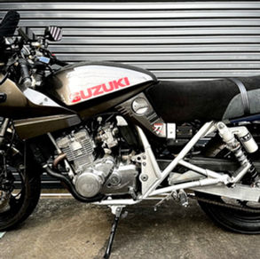 SUZUKI カタナ