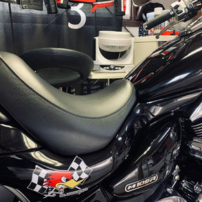 SUZUKI ブルバードM109R