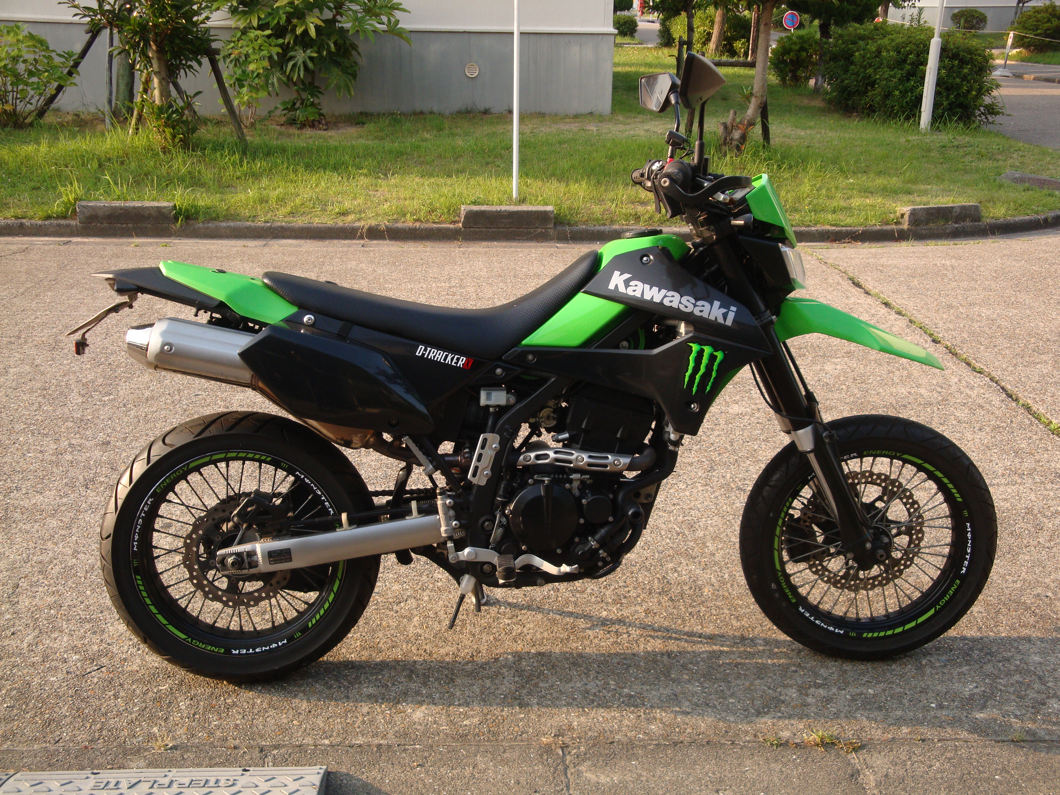 d-tracker_k