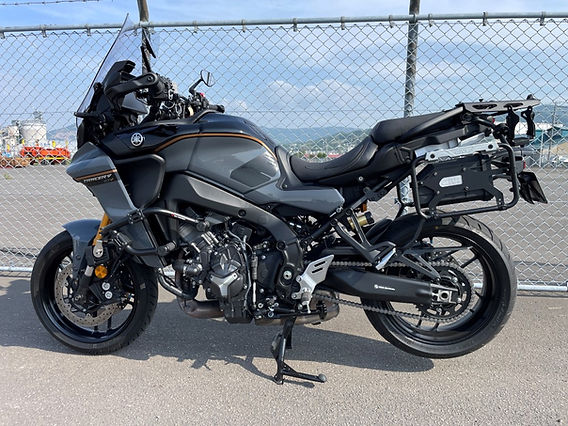TRACER9GT+ 2024 用シート　アンコ抜き加工+低反発+ゲル加工 TRACER9GT+ 2024 用シート アンコ抜き加工+低反発+ゲル加工