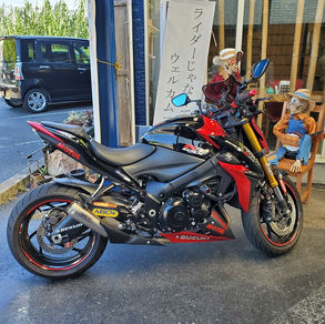 SUZUKI GSX-S1000