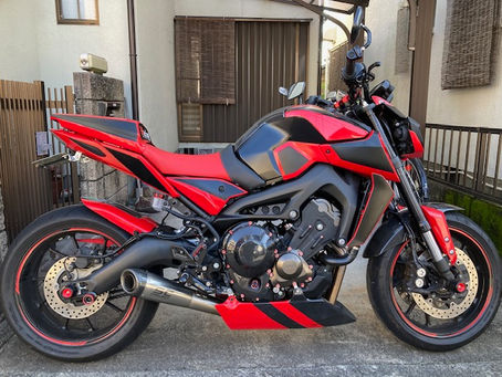 YAMAHA MT-09