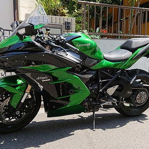 Kawasaki H2SXSE