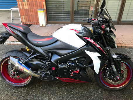 SUZUKI GSX-S1000