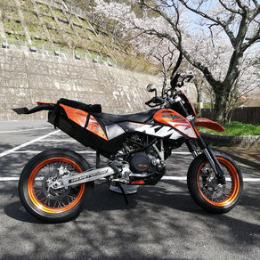 KTM 390SMC