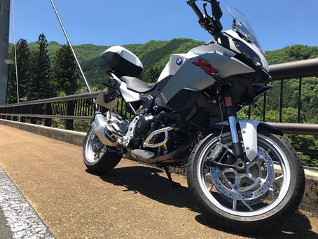 BMW F900XR