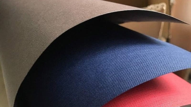 Giấy mỹ thuật có giá thành khá cao, phù hợp với in voucher cao cấp