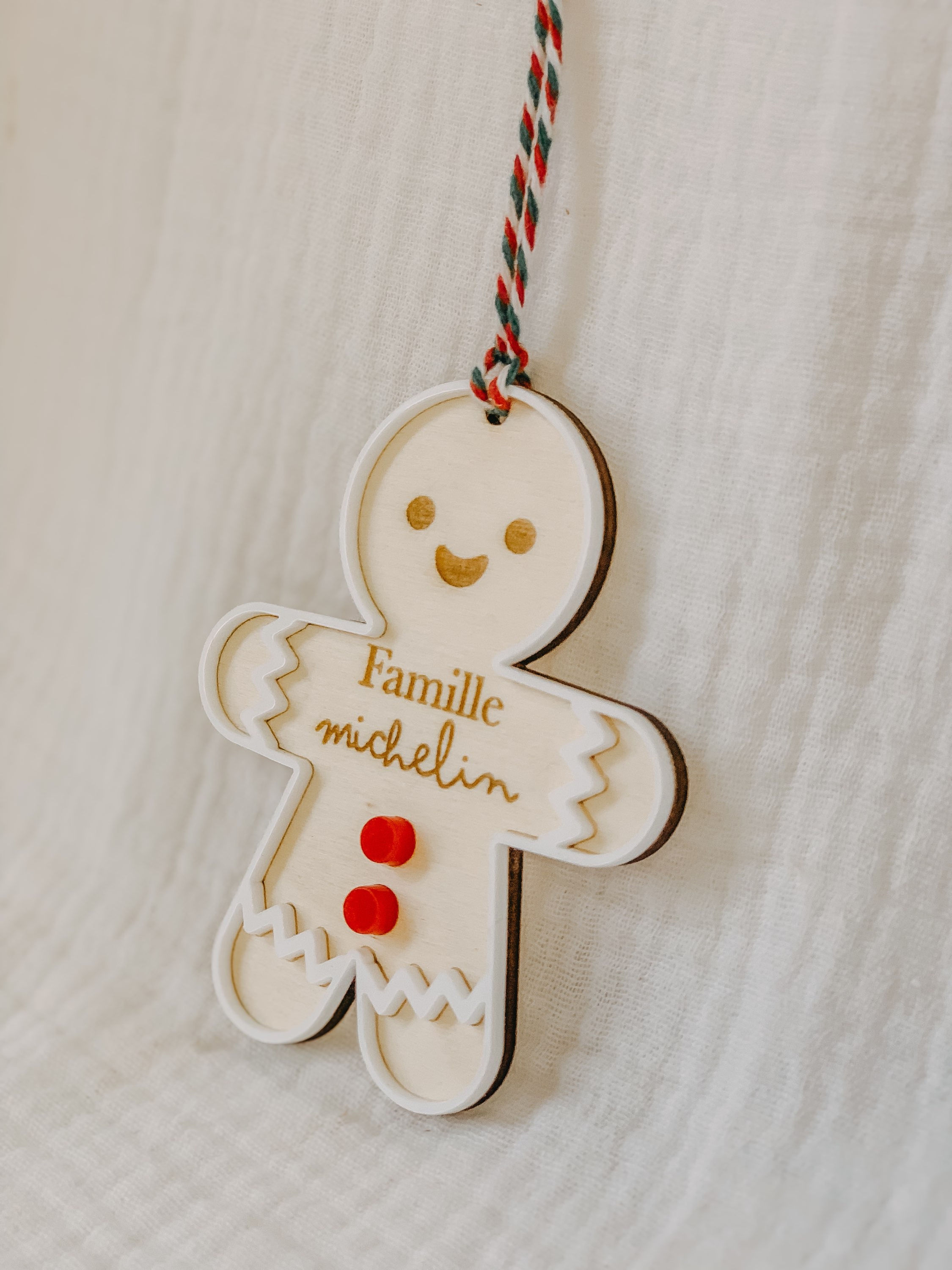 Décoration à suspendre et personnaliser bonhomme pain d’épice