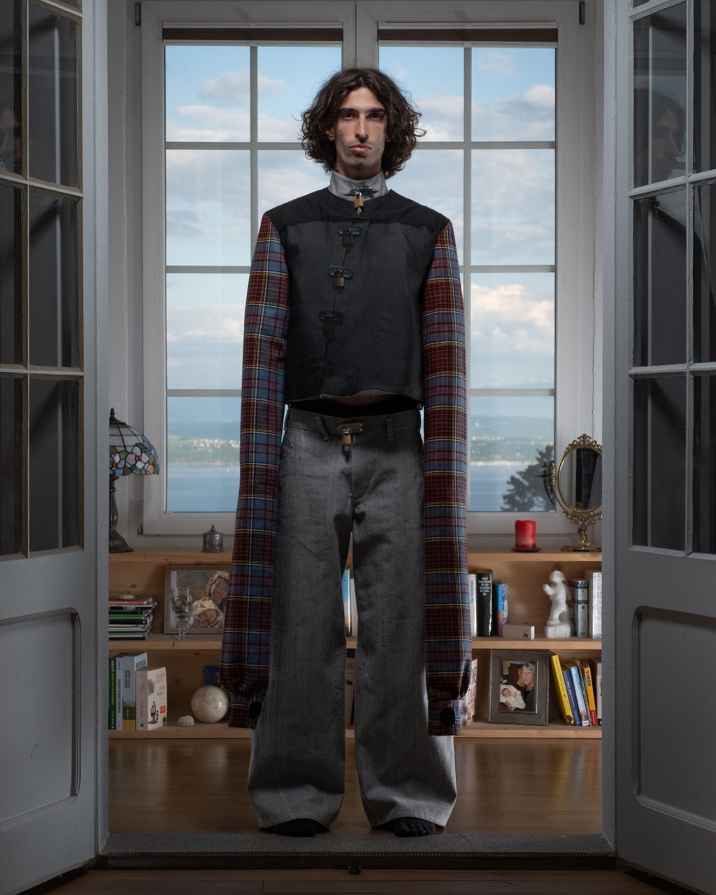 Asymmetrical cut jeans