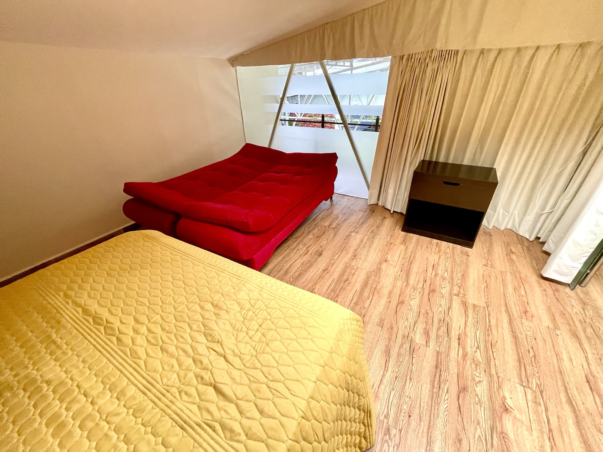 Room 2 Bed + Sofa Bed