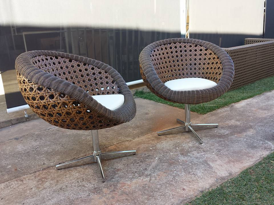 Thumbnail: Poltronas Escritório Giratórias em Fibra