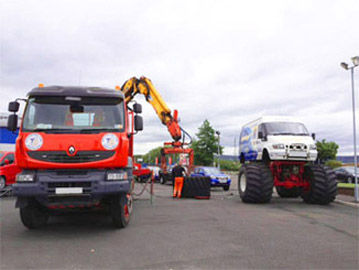 Monster Truck 66/43.00×25