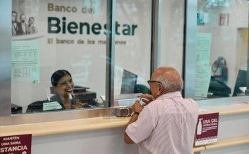 Hay incremento en la Pensión del Bienestar; adultos mayores empiezan bien el año