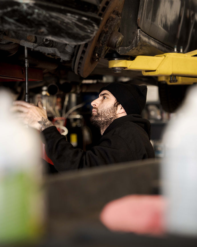 Mercedes-Benz CLS63 AMG Engine Removal | 603 MTech Autowerks