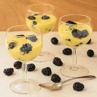 zabaione com amoras