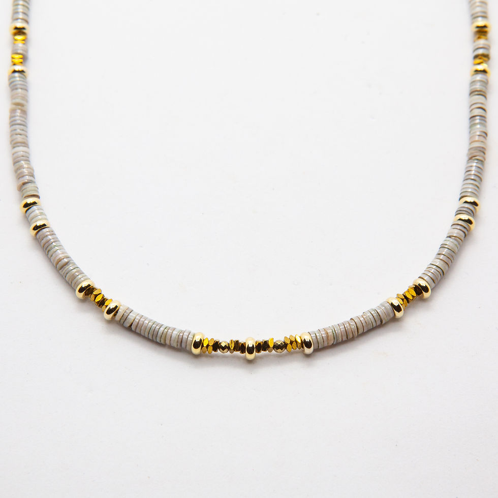 collier bohème - collier bohème coquillage et hématites et perles plaqué or - the boho society