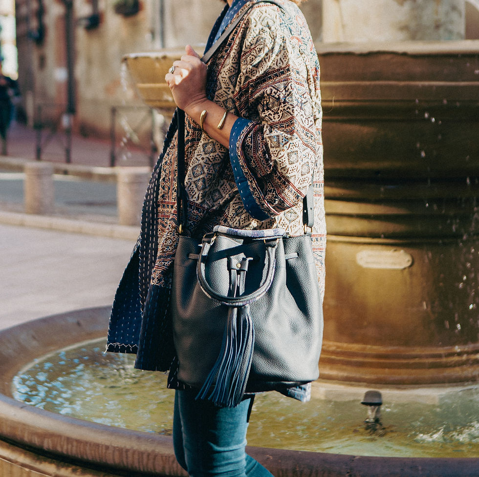 Miniature : Bissel | Sac ethnique chic en cuir gris et perles Maasaï