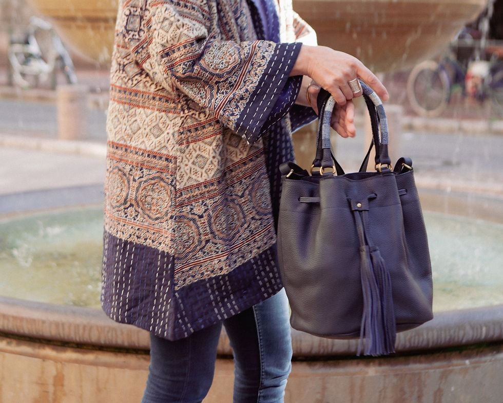 Miniature : Bissel | Sac ethnique chic en cuir gris et perles Maasaï