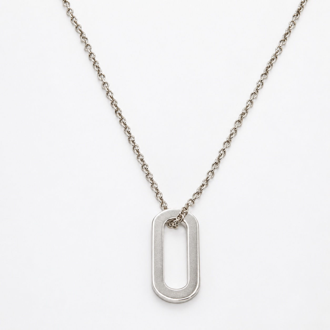 Collier en argent massif 925 avec pendentif ovale - the boho society