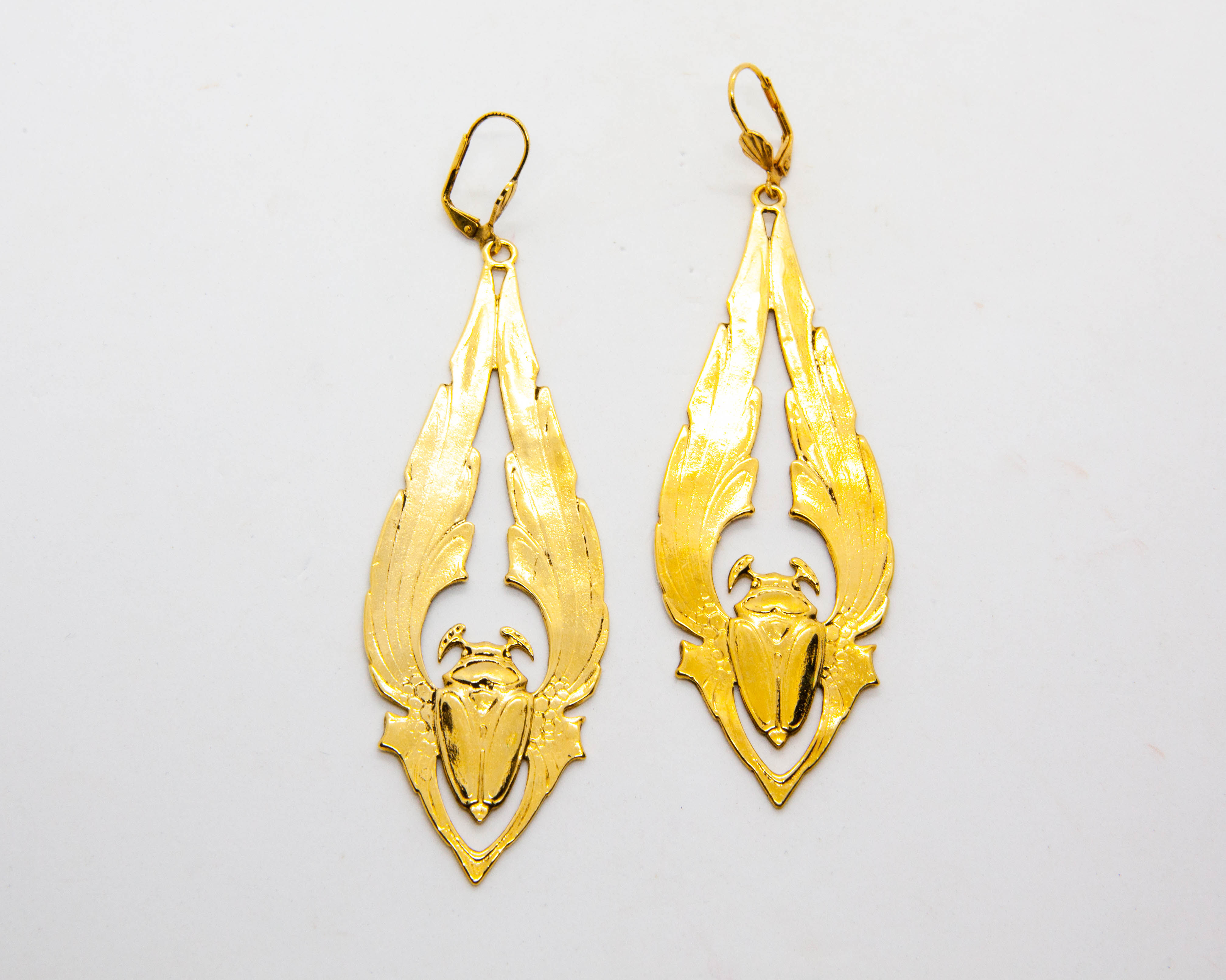 boucles d oreilles pendantes scarabee lotta djossou - bijoux createur - bijoux boheme - boho chic - the boho society