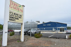 Road Sign New Terra Gardens Nursery & Bark 2022