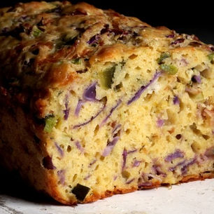 Spicy Cabbage and Bacon Cake Salé