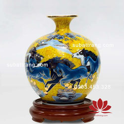 Bình hút tài lộc mã đáo thành công vẽ vàng