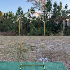6ft gold chiara arch backdop stand 