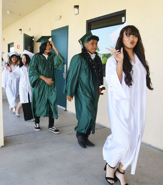 ETAA, St. Joachim see off grads