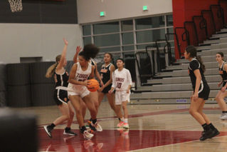 Toros make quick work of Woodlake