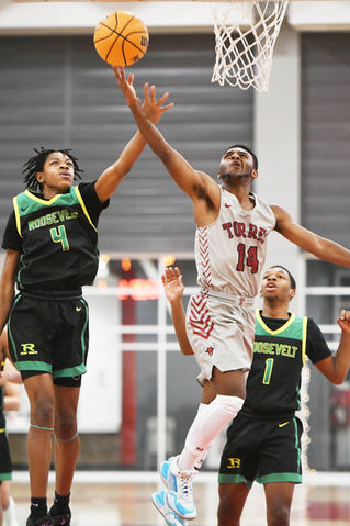 Torres falls under the pressure