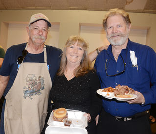 Cowbelles serve at annual fund-raiser
